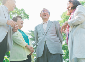 いこいの広場 関西補聴器 Slide5